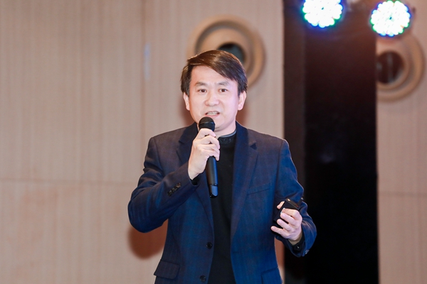 吕振亚社长