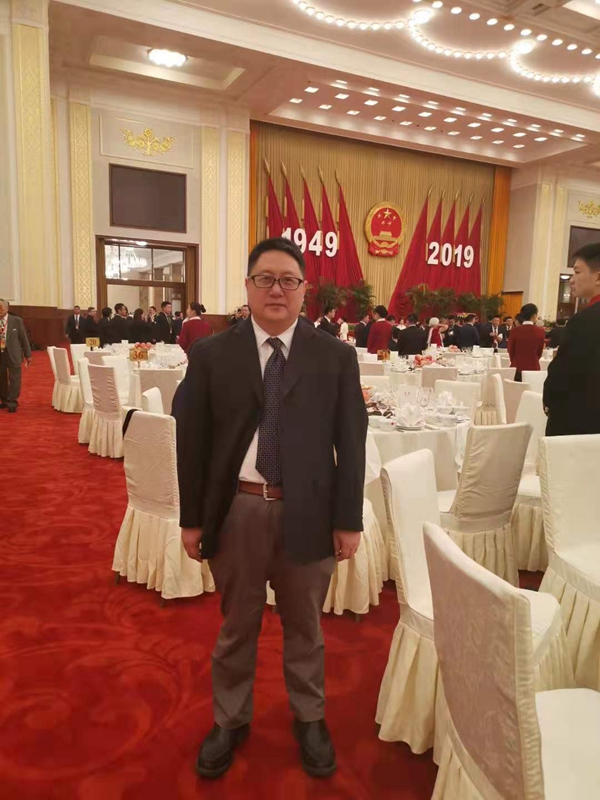 何俊志常务副院长